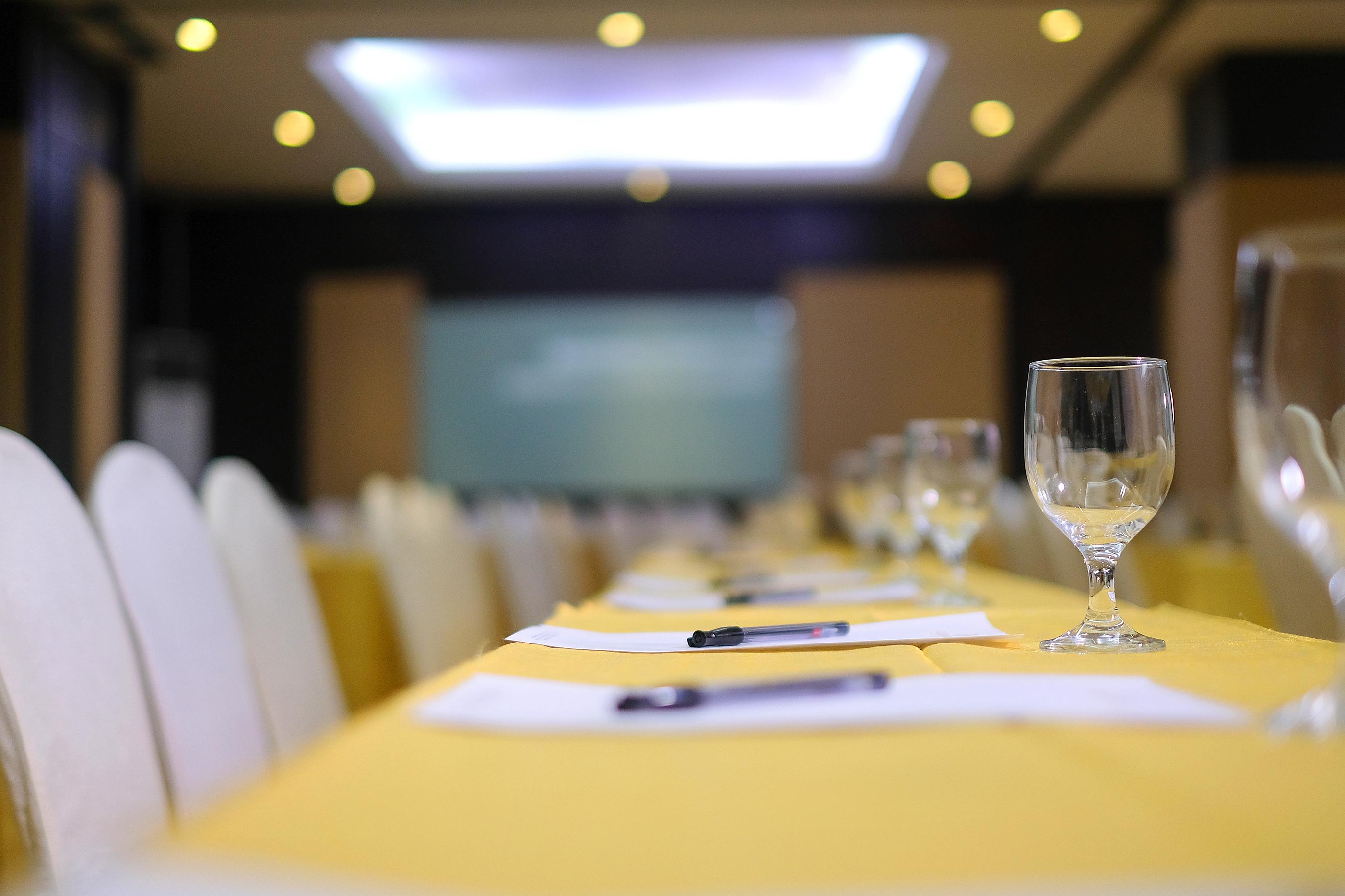 Golden Prince Hotel & Suites Cebu Екстериор снимка